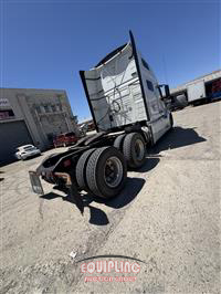 2019 Volvo VNL 6X4 T/A SLEEPER TRUCK TRAC