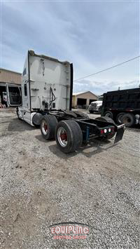 2014 Kenworth T680 6X4 T/A SLEEPER TRUCK TRA