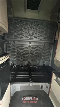 2009 Freightliner CASCADIA