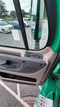 2009 Freightliner CASCADIA