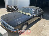 1993 JAGUAR Vanden Plas