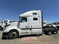 2019 Volvo VNL760 6X4 T/A SLEEPER TRUCK T