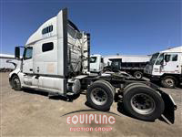 2019 Volvo VNL760 6X4 T/A SLEEPER TRUCK T