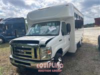 2017 Ford E-350