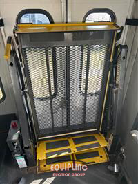 2017 Ford E-350