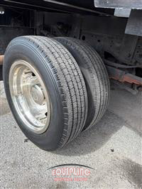 2001 Ford F550