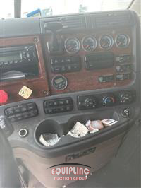 2014 Freightliner CASCADIA