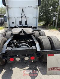 2023 Kenworth T680 6X4 T/A SLEEPER TRUCK TRA