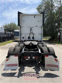 2023 Kenworth T680 6X4 T/A SLEEPER TRUCK TRA