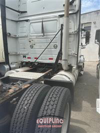 2013 Volvo VNL