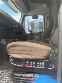 2013 Volvo VNL