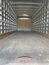 2017 Freightliner M2 4X2 S/A 26FT NON CDL BOX TR