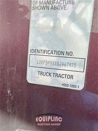 2016 Kenworth T700 6X4 T/A SLEEPER TRUCK TRA