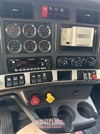 2023 Kenworth T680 6X4 T/A SLEEPER TRUCK TRA