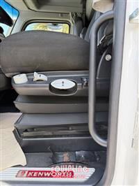 2023 Kenworth T680 6X4 T/A SLEEPER TRUCK TRA