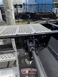 2023 Kenworth T680 6X4 T/A SLEEPER TRUCK TRA
