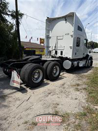 2023 Kenworth T680 6X4 T/A SLEEPER TRUCK TRA