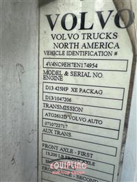 2014 Volvo VNL670