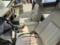 1993 JAGUAR Vanden Plas