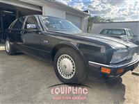 1993 JAGUAR Vanden Plas