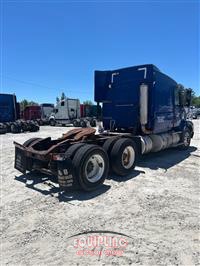 2005 VOLVO TRUCK VNL 6x4 T/A MID ROOF SLEEPER T