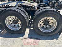 2010 Freightliner Cascadia CA113DC 6X4 T/A DAY C