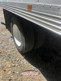 2023 International MV607 4X2 S/A 26FT BOX TRUCK