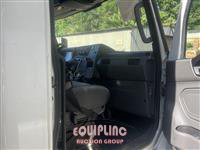 2023 International MV607 4X2 S/A 26FT BOX TRUCK