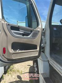 2016 Freightliner CASCADIA