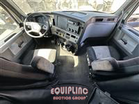2018 Freightliner CASCADIA 6X4 T/A SLEEPER TRUCK