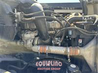 2018 Freightliner CASCADIA 6X4 T/A SLEEPER TRUCK