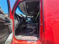2019 Kenworth T680 6X4 T/A SLEEPER TRUCK TRA