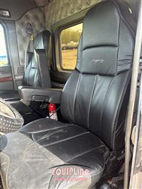 2007 Kenworth W900L 6X4 T/A DAY CAB TRUCK
