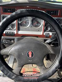 2007 Kenworth W900L 6X4 T/A DAY CAB TRUCK