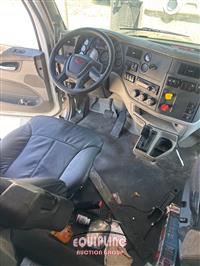 2018 Peterbilt 579 6X4 T/A MID ROOF SLEEPER T