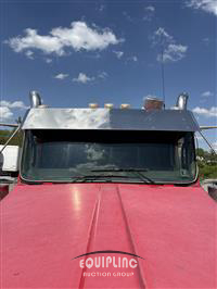 2007 Kenworth W900L 6X4 T/A DAY CAB TRUCK