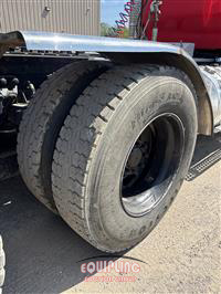 2007 Kenworth W900L 6X4 T/A DAY CAB TRUCK