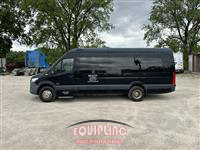 2019 MERCEDES BENZ SPRINTER 3500 4X2 S/A PASSENGE