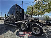 2016 Freightliner CASCADIA 6X4 T/A SLEEPER TRUCK