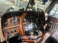 2002 Peterbilt 379