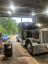 2002 Peterbilt 379