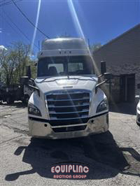 2019 Freightliner CASCADIA 6X4 T/A DAY CAB TRUCK