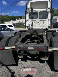 2019 Freightliner CASCADIA 6X4 T/A DAY CAB TRUCK