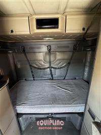 2017 Freightliner CASCADIA 6X4 T/A SLEEPER TRUCK
