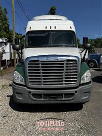 2017 Freightliner CASCADIA 6X4 T/A SLEEPER TRUCK