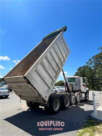 2011 International PAYSTAR 5600I QUAD/A DUMP TRUC
