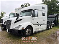 2020 VOLVO TRUCK VNL
