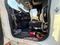 2020 Freightliner CASCADIA 6X4 T/A SLEEPER TRUCK