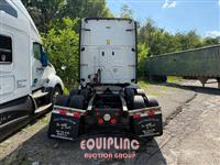 2020 Freightliner CASCADIA 6X4 T/A SLEEPER TRUCK