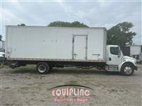 2020 Freightliner M2 4X2 S/A 26FT NON CDL BOX TR